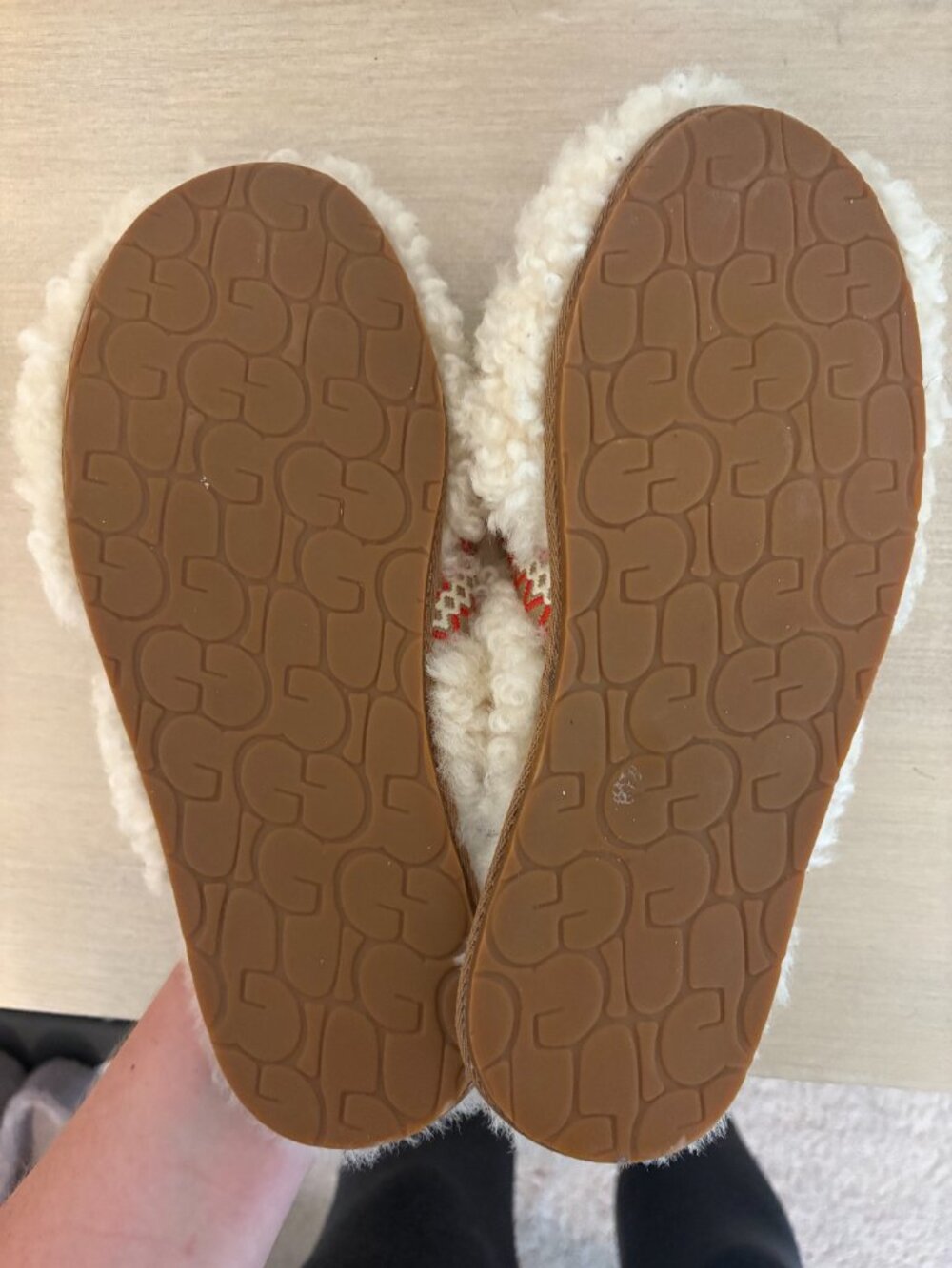 UGG Cream Shearling Slip-On Mules with Red Chevron Ribbon - Picture 6 of 6